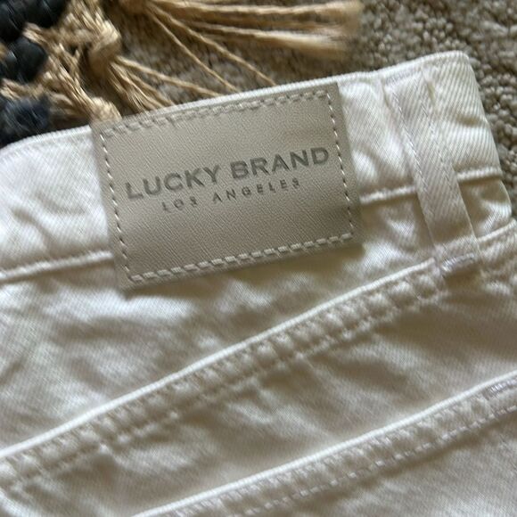 NWT Lucky Brand Relaxed Short Cotton Women's White Denim Shorts Raw Hem 4/27 - Picture 13 of 13